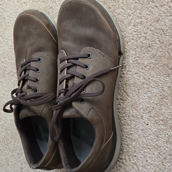 Teva Shoes - Picture 4 of 6